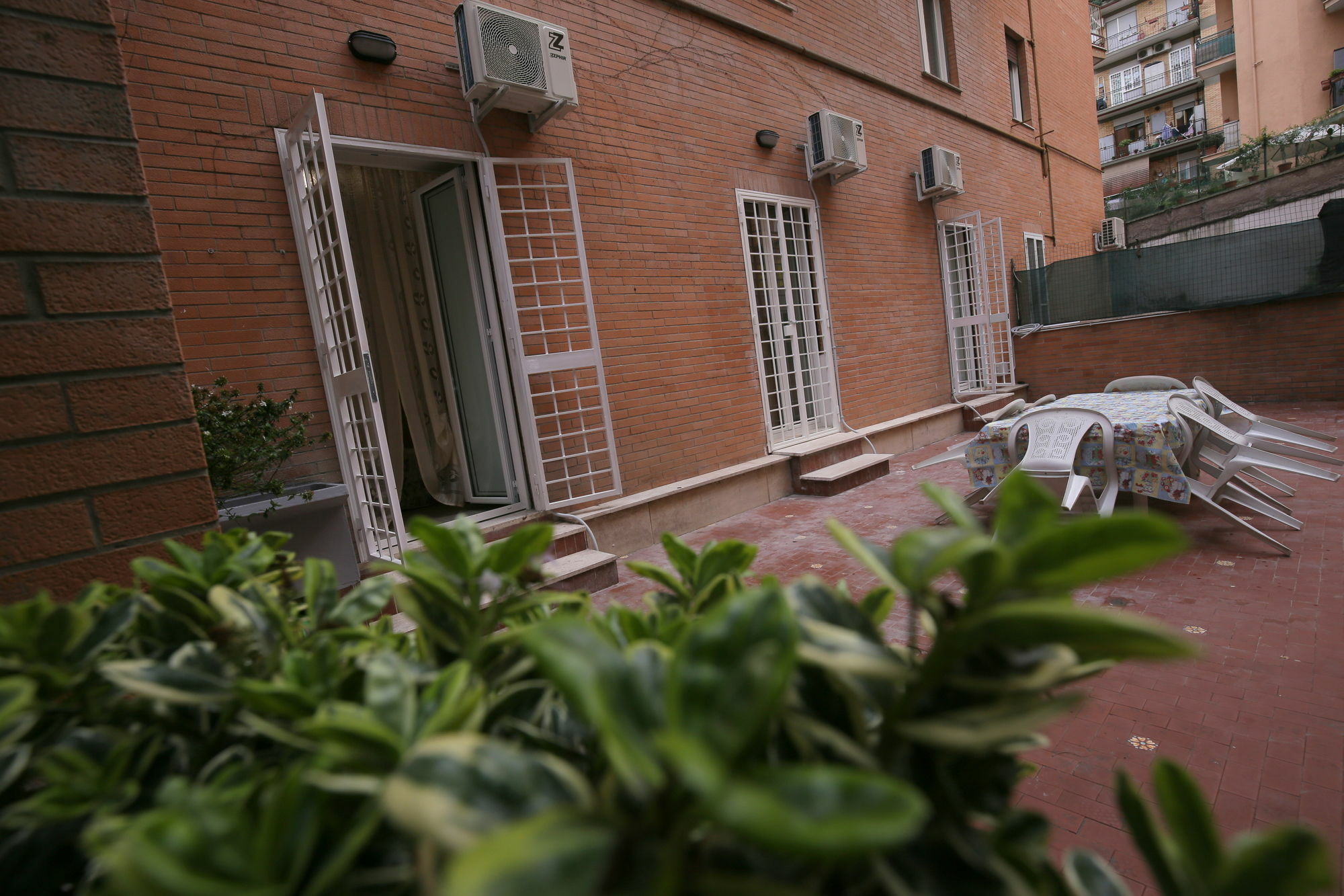 Rooms Monteverde Rome Buitenkant foto